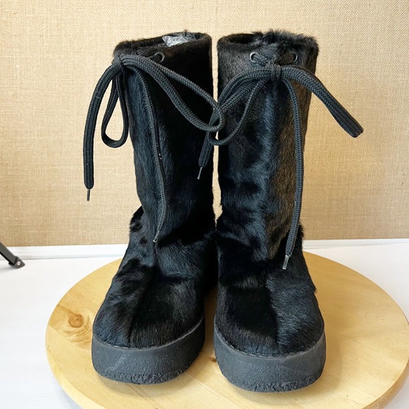 Pajar Fur Boots Size 38 or 7-7.5 US - Picture 3 of 14